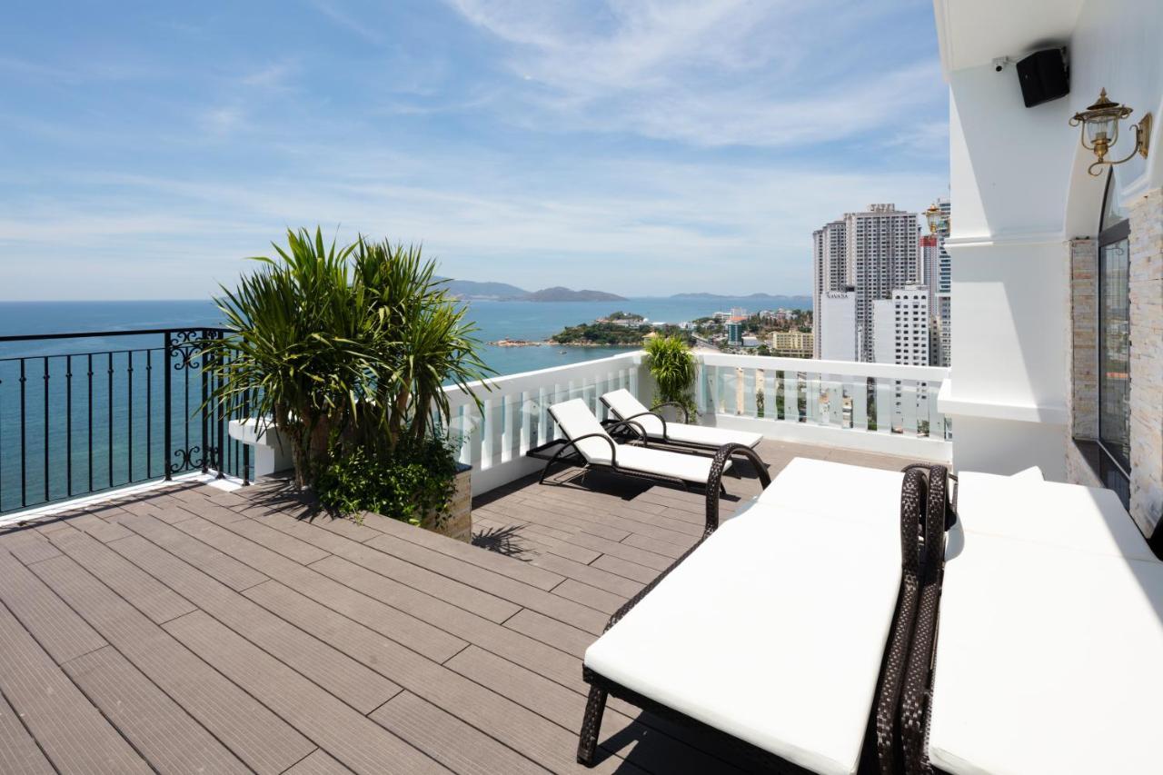 Aston Nha Trang City Hotel Екстер'єр фото