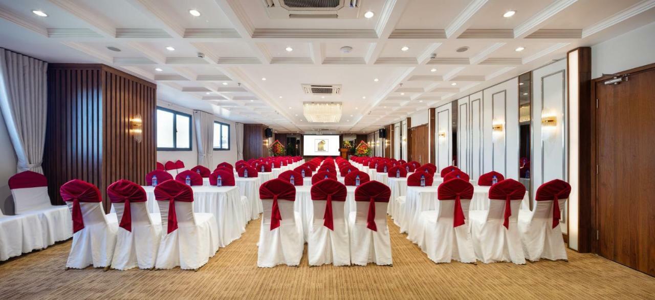 Aston Nha Trang City Hotel Екстер'єр фото